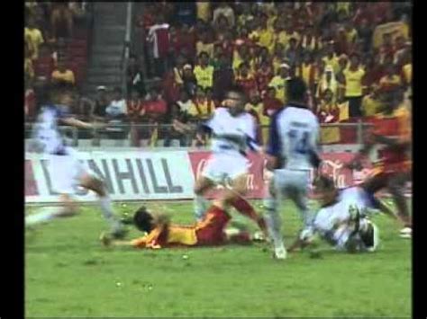 Find your way around selangor using these simple to read and practical maps. Selangor Vs Sabah (1-0) Piala Malaysia Akhir 2002 (4 ...