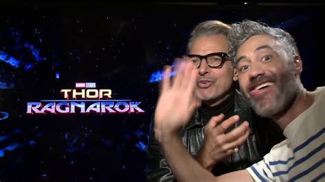 Thor Ragnarok Itw Jeff Goldblum Official Video Youtube