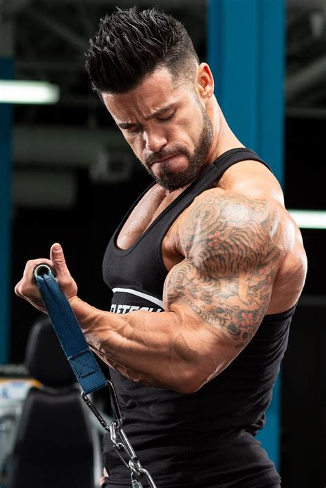 4 surefire tips to blast your biceps