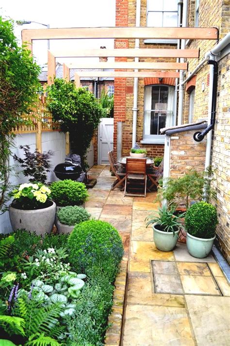 Browse garden galleries for inspirational designs. Garden design ideas victorian terrace | Hawk Haven