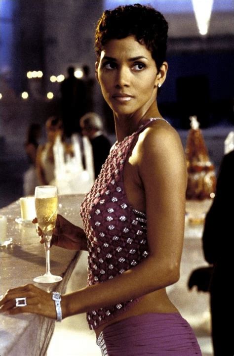 Jinx Halle Berry James Bond 007 Die Another Day 2002 Hot Items