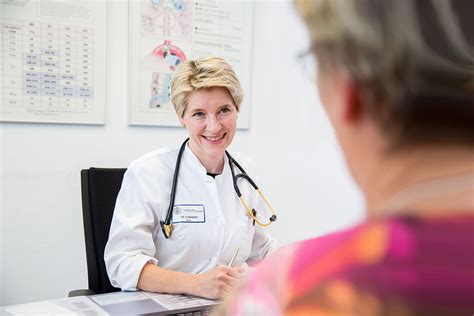 Innere medizin iii (kardiologie, angiologie, internistische intensivmedizin). Klinik für Innere Medizin I | Universitätsklinikum Freiburg