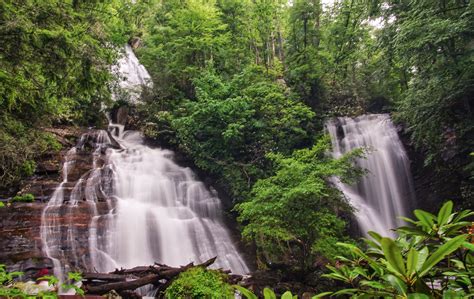 7 Amazing Waterfalls In Georgia | Drivin' & Vibin'