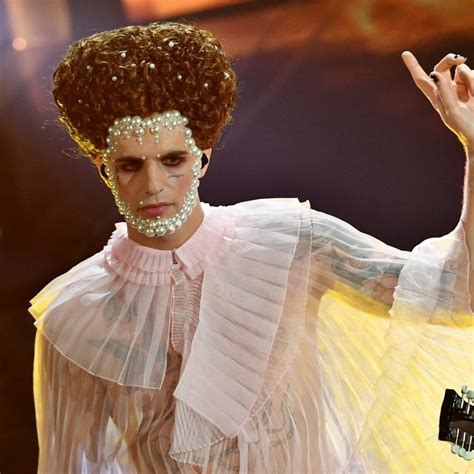 Dopo sanremo 2020 sul web è esplosa la curiosità: Achille Lauro, chi è il padre del cantante che ha scosso ...