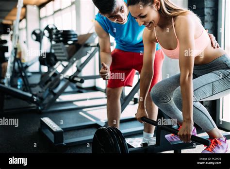 Personal Trainer Training Hi Res Stock Photography And Images Alamy