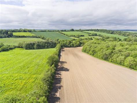 6½ zimmer einfamilienhaus mit pferdestall und weideland. Landwirtschaftliche Flächen kaufen - Ackerland kaufen