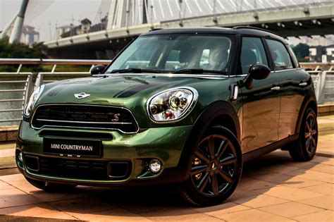 Find out why the 2017 mini cooper countryman is rated 7.0 by the car connection experts. MINI Countryman facelift now here: Cooper S, RM244k