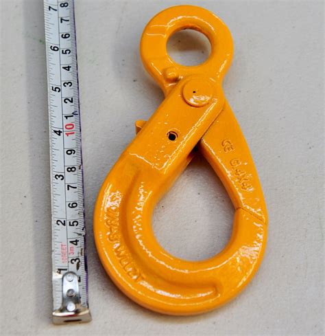 2x 78mm Wll 2t Grade 80 Self Locking Safety Hook Eye Type Rigging