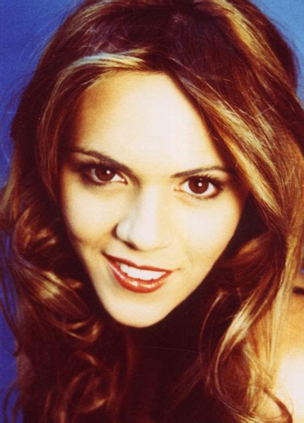 From the moment laura nativo stepped onto the set of the kid's television show romper room (1972) at the age of 5, she knew that show business was her destiny. Poze Laura Nativo - Actor - Poza 3 din 7 - CineMagia.ro