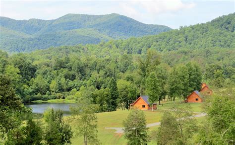 Staying in a luxury cabin rental in blue ridge, north georgia can be more affordable then you think. Cabin Vacation | Lakeside cabin, Cabin rentals in virginia ...