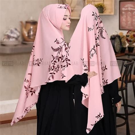 Review video nyokap gue di eksekusi chubby nya bodi nyokap. Khimar Mona Syari Hijab khimar syar'i, softpad antem dan ...