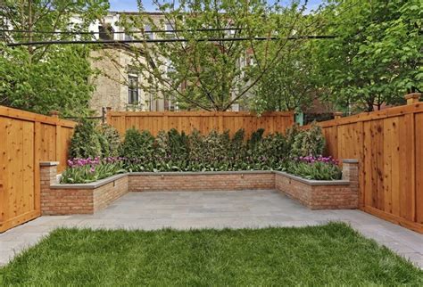 35 Awesome Wooden Fence Ideas for Residential Homes