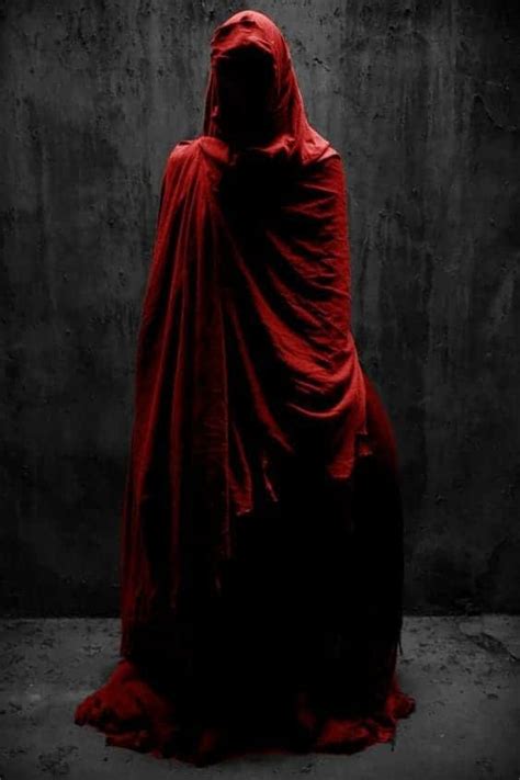 Pin By Apit Adam On Art In 2020 Red Riding Hood Art Dark Photography Dark Beauty