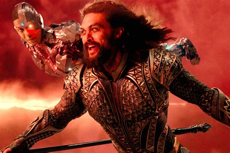 Aquaman can be described as bold and calm headed. Aquaman Cyborg Justice League 2017, HD Movies, 4k ...