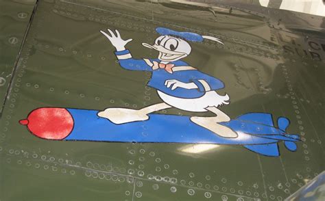 Nose Art Donald Duck Bomber Palm Springs Air Museum Flickr