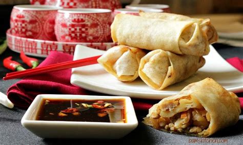 There's really no definitive rules about what goes inside spring rolls. 10 Best Chinese Pork Spring Rolls Recipes