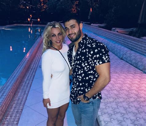 A Complete Timeline Of Britney Spears And Sam Asgharis Relationship Goss Ie