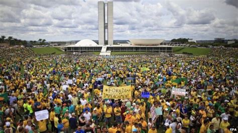 Big Protests In Brazil Demand President Rousseff S Impeachment Bbc News