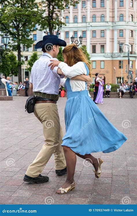 Cute Couple Dancing In The Street Editorial Stock Image Image Of Dance Celebrate 170937449