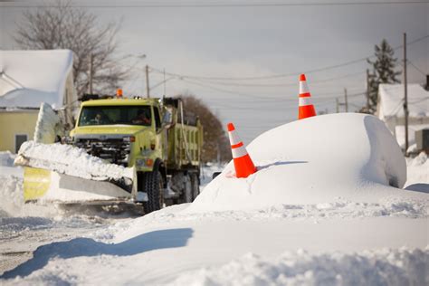 Buffalo Snow Storm In Pictures State Of Emergency