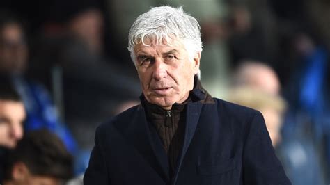 L'eclettico mister ed il presidente della dea hanno declinato le strategie per la prossima stagione sotto la parola d'ordine di mantenere intatta la rosa che. Atalanta Sampdoria, Ranieri contro Gasperini: sfida tra i ...