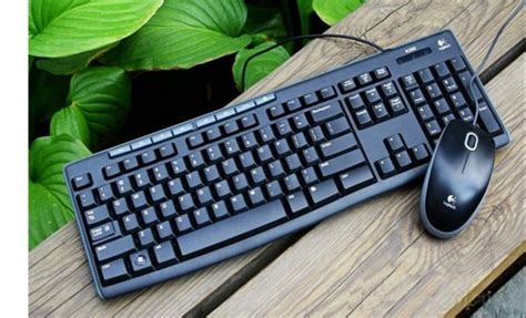 Logitech Mk200 Media Wired Keyboard And Mouse Combo Black At Rs 850