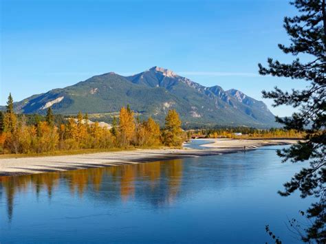 The Best Places To Live In British Columbia Small Towns Edition