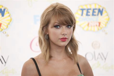Taylor Swift Nude Fakes Syl Syl Emballages