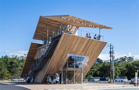 Kengo Kumas Tottori Cafe Is A ‘staircase To The Sky The Spaces