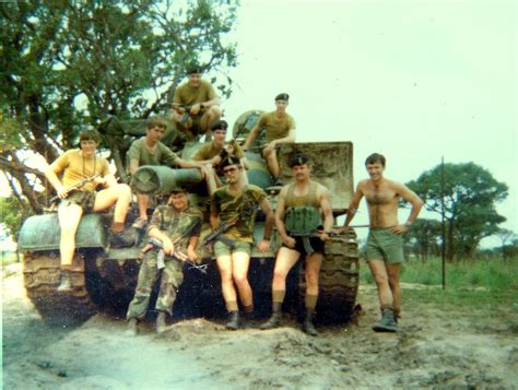 Rhodesian Tank Crew Pose During The Bush War1221x922 Rrhodesia