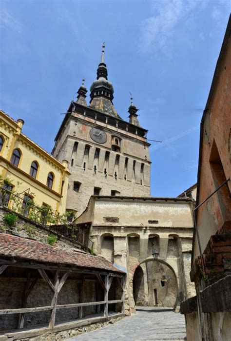 Transylvania Tours Awarded Itineraries In The Land Of Dracula