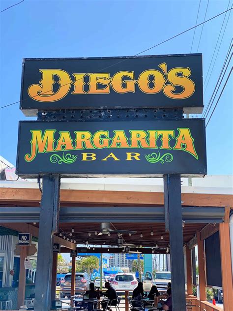 6 Unique Places To Eat in Panama City Beach