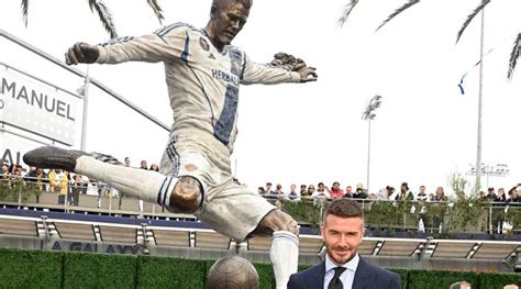 David Beckham Salutes La Galaxy And Los Angeles As Statue Unveiled