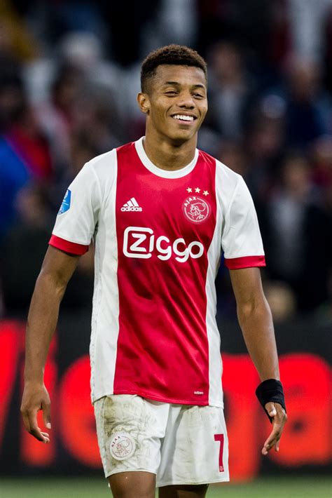 David neres, il colpo dell'ajax: Beloftenteams gebruikten al 119 spelers | Foto ...