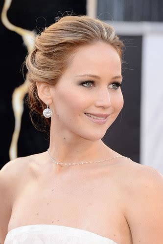 Celebritys Changeable Hairstyles Jennifer Lawrences Uniwigs