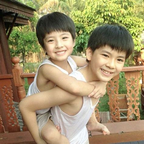 ละครทองเนื้อเก้า ep 1 วันที่ 8 ตุลาคม 2556. วันเฉลิมรุ่น 2 - 3 น้องแม็ค น้องยอร์ช #ทองเนื้อเก้า