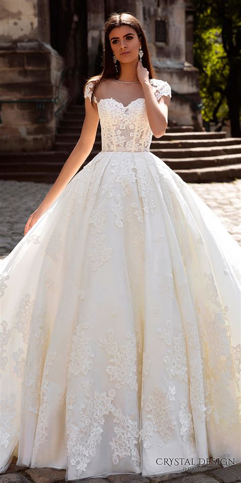 Among all the top wedding dress designers, we suspect that julie vino may be a true virtuoso. Crystal Design 2016 Wedding Dresses | Wedding Inspirasi
