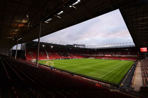 By football tripper last updated: What Sheffield United fans had to say about West Ham and the London Stadium - Sheffield United News