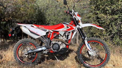 Dirt bike carburetors often get dirty and gummed up from sitting for a couple months. 2019 Beta 430RR-S - Dirt Bike Magazine - YouTube