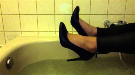 Blue Heels In Bath And Shower Youtube