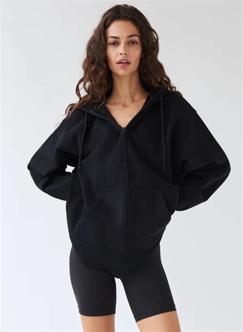 Tna Cozy Fleece Boyfriend Zip Up Hoodie Aritzia Ca