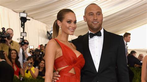 derek jeter marries longtime girlfriend hannah davis mlb sporting news