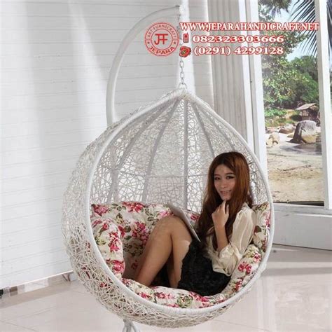 Menjual dan menerima pesanan mainan anak paud/tk dan pertamanan. Jual Kursi Ayunan Rotan Sintetis Hanging Harga Murah