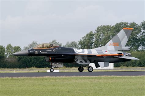 3045 Royal Netherlands Air Force General Dynamics F 16am J 055