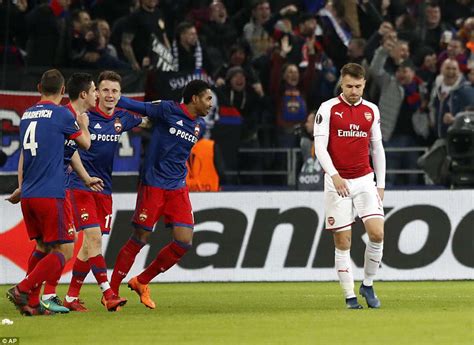 Cska Moscow 2 2 Arsenal Agg 3 6 Match Report Daily Mail Online