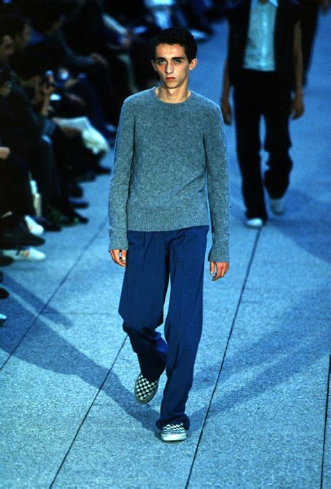 25 Of Our Favorite Menswear Looks From Raf Simons Menswear Raf