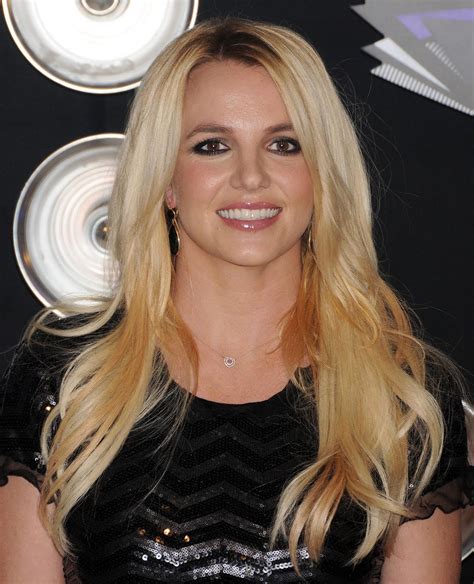 Https://tommynaija.com/hairstyle/britney Spears New Hairstyle