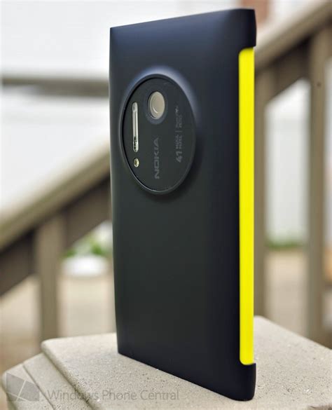Atandt Nokia Lumia 1020 Unboxing And First Impressions Windows Central