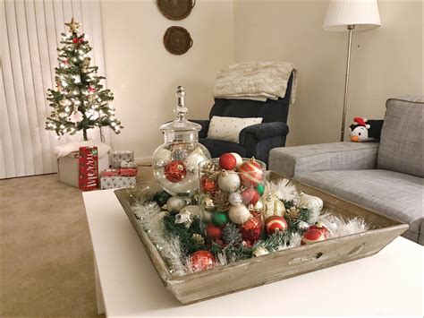 24 Simple Christmas Decorations Apartment Ideas Our Col Christmas