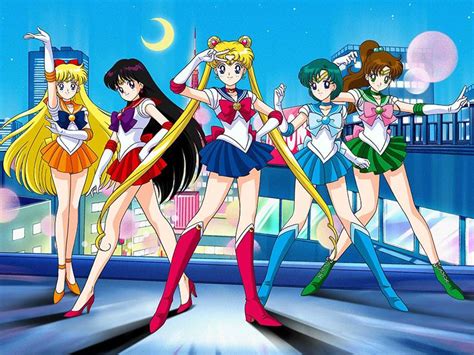 sailor moon news on the super gay anime that we all love